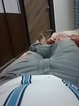 rags pussylicker online show from 10, 1, 2025