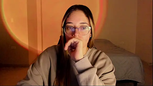 atenas 05  online show from 28, 10, 2025