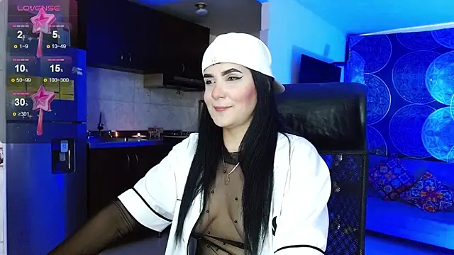 BABYFANTASY 1 online show from 25, 1, 2025