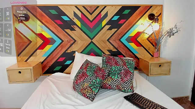 NaiirobiSwan online show from 18, 1, 2025