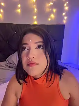 Snapshot of alisson_carolina73 chatting on 26, 10, 2025 alisson carolina73 online show from 26, 10, 2025