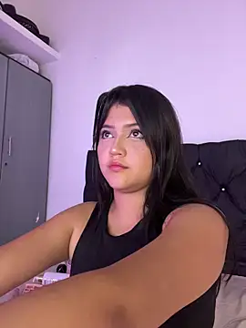 Snapshot of alisson_carolina73 chatting on 13, 3, 2026 alisson carolina73 online show from 13, 3, 2026