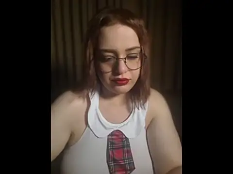 cansuozell online show from 14, 6, 2026