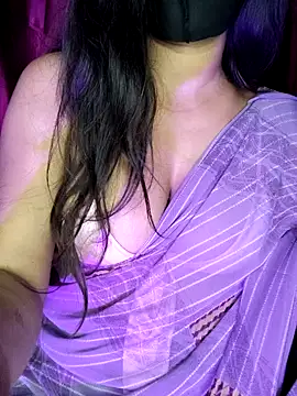 Snapshot of SexyAndHottie chatting on 6, 1, 2025 SexyAndHottie online show from 6, 1, 2025