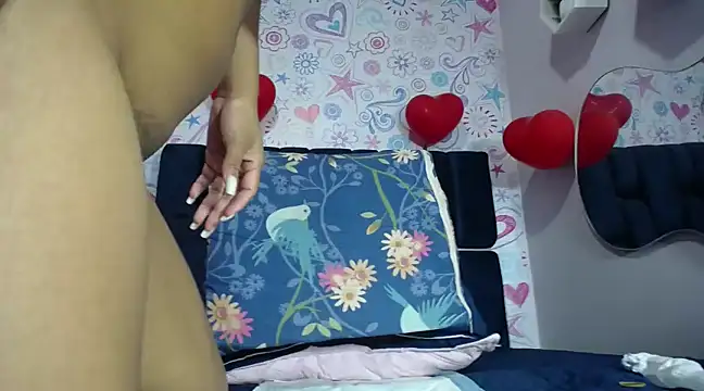 Snapshot of KOURTNEY-- chatting on 25, 2, 2025 KOURTNEY-- online show from 25, 2, 2025