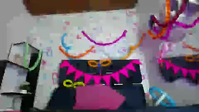 Snapshot of KOURTNEY-- chatting on 3, 3, 2025 KOURTNEY-- online show from 3, 3, 2025