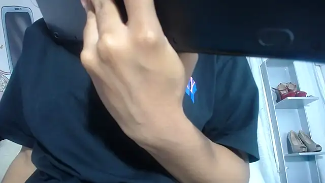 Snapshot of KOURTNEY-- chatting on 16, 9, 2025 KOURTNEY-- online show from 16, 9, 2025