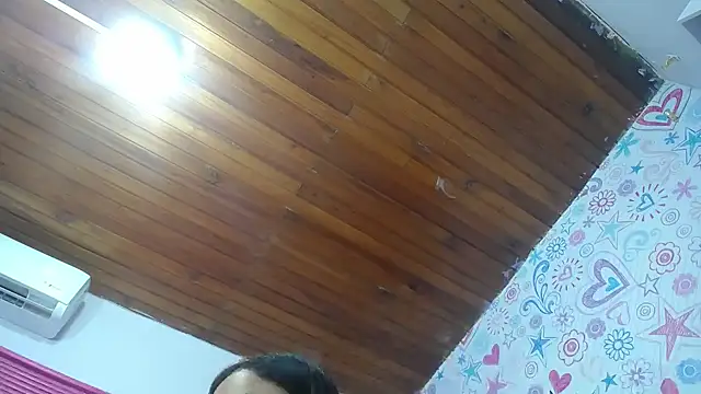 Snapshot of KOURTNEY-- chatting on 8, 10, 2025 KOURTNEY-- online show from 8, 10, 2025