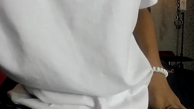 Snapshot of KOURTNEY-- chatting on 16, 10, 2025 KOURTNEY-- online show from 16, 10, 2025