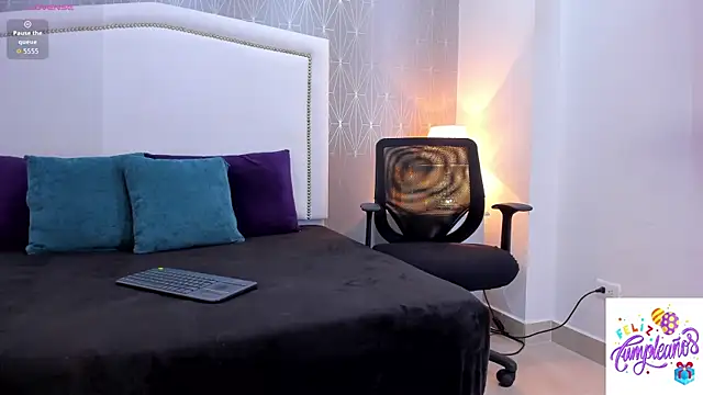  Peach1  online show from 7, 10, 2025