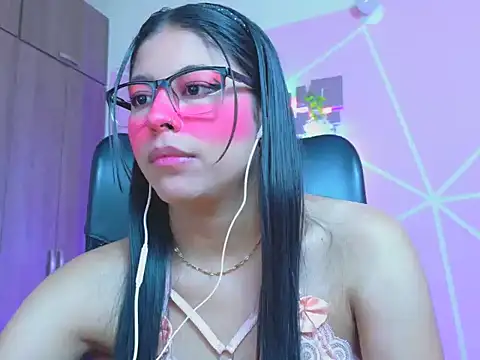  ALLYSON18  online show from 25, 4, 2026