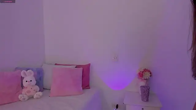 Brisa blue online show from 8, 4, 2026