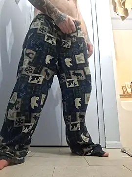 PNTlooker256 online show from 5, 2, 2026