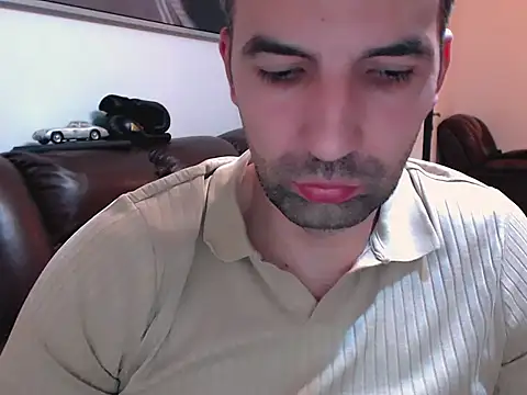 Leo 1617 online show from 4, 11, 2025