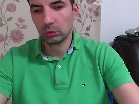 Snapshot of Leo_1617 chatting on 5, 1, 2026 Leo 1617 online show from 5, 1, 2026