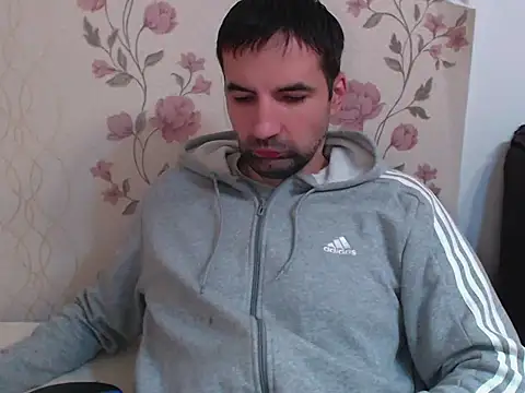 Snapshot of Leo_1617 chatting on 10, 1, 2026 Leo 1617 online show from 10, 1, 2026