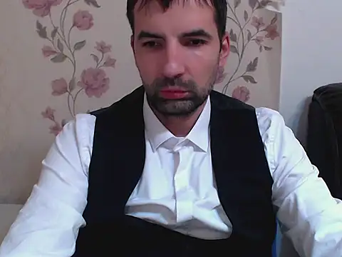 Snapshot of Leo_1617 chatting on 12, 1, 2026 Leo 1617 online show from 12, 1, 2026