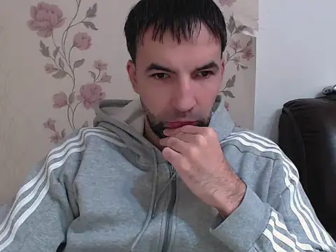 Snapshot of Leo_1617 chatting on 16, 1, 2026 Leo 1617 online show from 16, 1, 2026