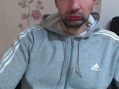 Snapshot of Leo_1617 chatting on 9, 2, 2026 Leo 1617 online show from 9, 2, 2026