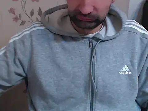 Snapshot of Leo_1617 chatting on 15, 2, 2026 Leo 1617 online show from 15, 2, 2026