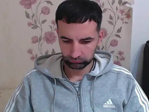 Snapshot of Leo_1617 chatting on 4, 3, 2026 Leo 1617 online show from 4, 3, 2026