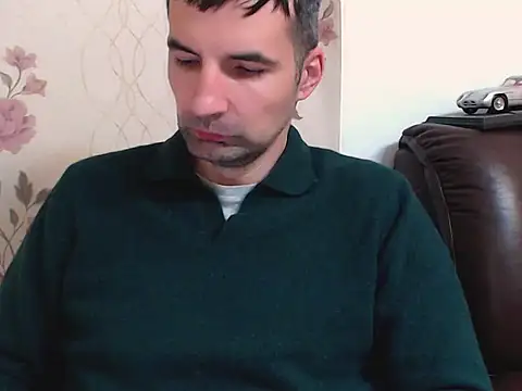 Snapshot of Leo_1617 chatting on 29, 3, 2026 Leo 1617 online show from 29, 3, 2026