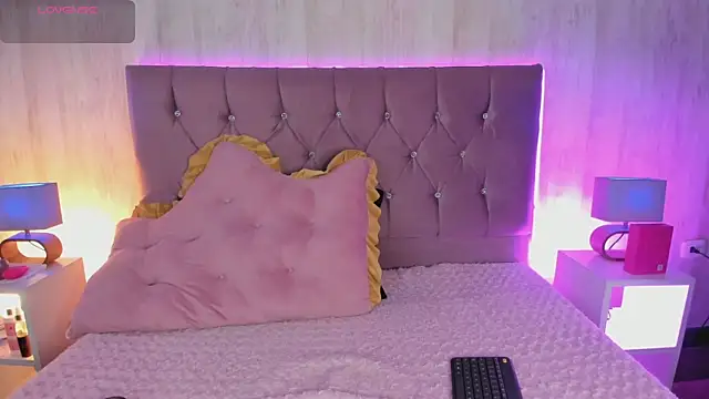 Karito-28 online show from 10, 9, 2025