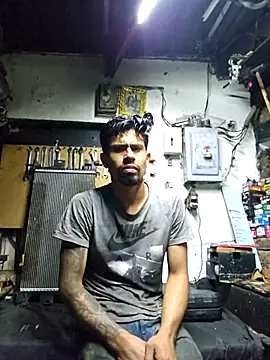 Menpolla hot online show from 11, 11, 2025