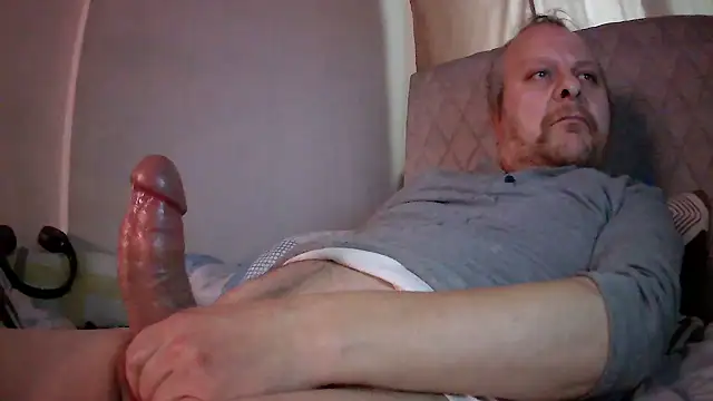 Snapshot of amylrmm1903 chatting on 23, 2, 2025 amylrmm1903 online show from 23, 2, 2025