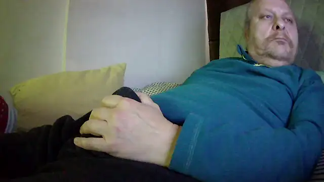 Snapshot of amylrmm1903 chatting on 22, 2, 2026 amylrmm1903 online show from 22, 2, 2026