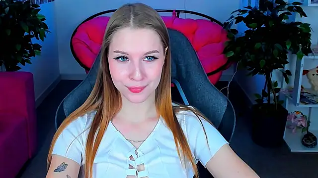 CuteMousee online show from 17, 12, 2024