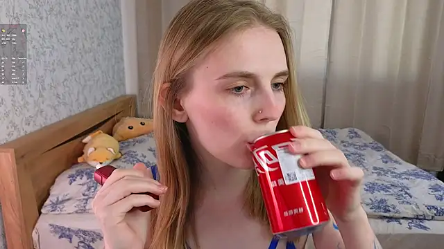 HalieCross online show from 1, 3, 2025