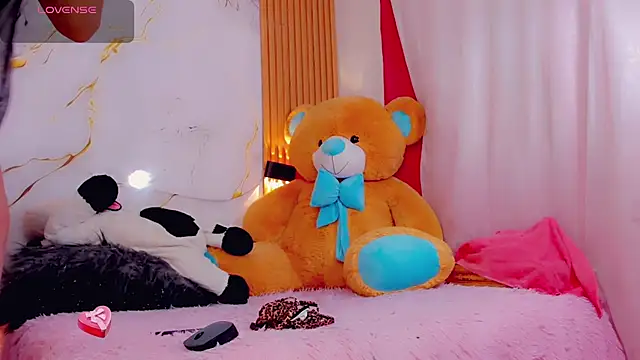 Snapshot of BrendaSquirtx chatting on 26, 2, 2025 BrendaSquirtx online show from 26, 2, 2025