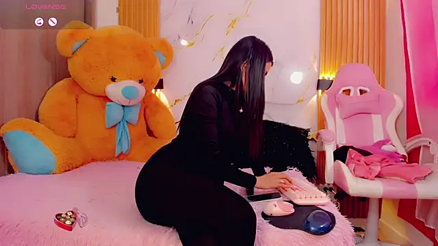 Snapshot of BrendaSquirtx chatting on 9, 9, 2025 BrendaSquirtx online show from 9, 9, 2025