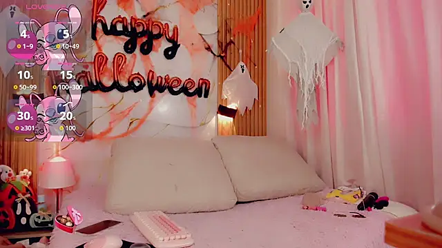 Snapshot of BrendaSquirtx chatting on 31, 10, 2025 BrendaSquirtx online show from 31, 10, 2025