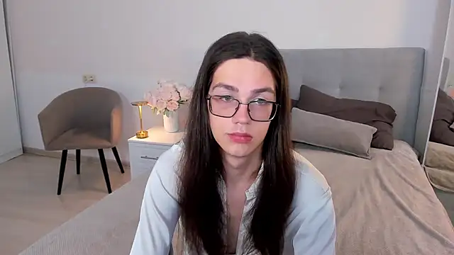 Snapshot of Alfreda_Mills chatting on 21, 9, 2025 Alfreda Mills online show from 21, 9, 2025