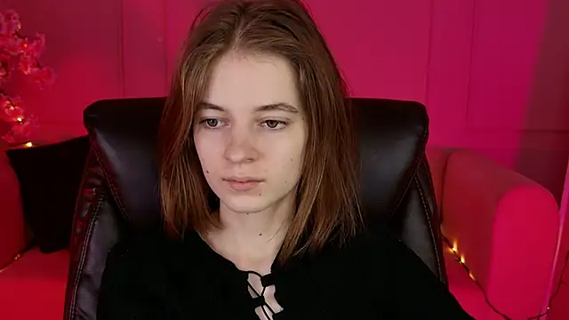 TinaDavil online show from 8, 12, 2024