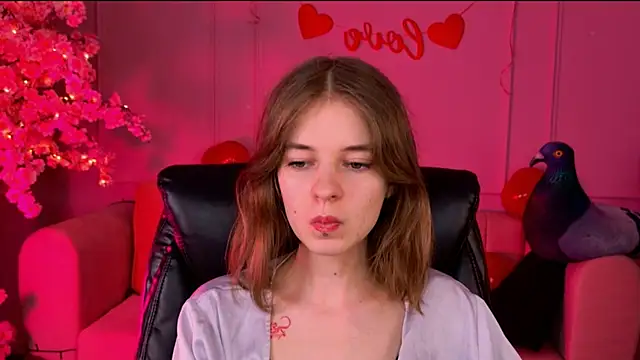 TinaDavil online show from 15, 2, 2025