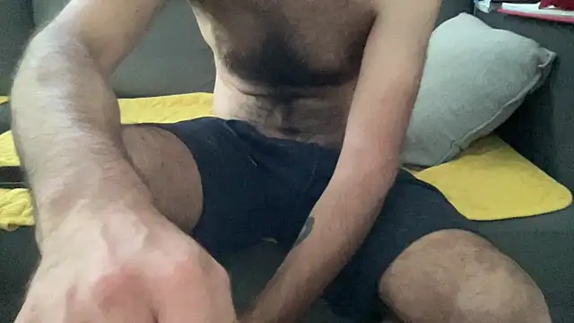 4small4inchlol online show from 9, 6, 2026