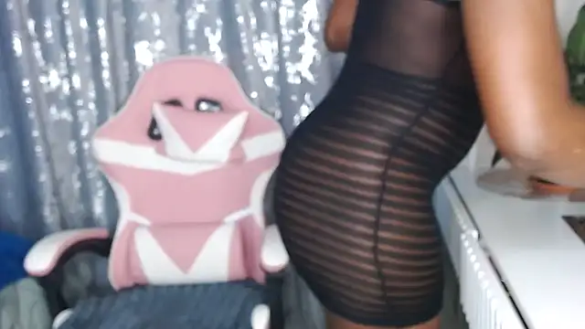 MissBigNipples online show from 22, 7, 2026