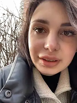 SandraCarter online show from 1, 1, 2025