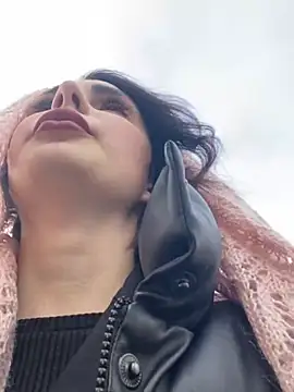 SandraCarter online show from 16, 1, 2025