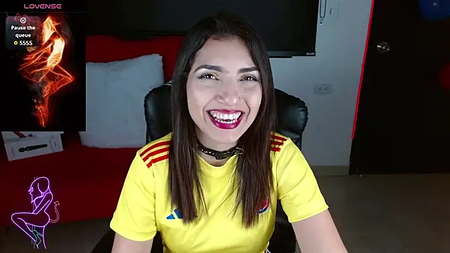 Carolaine69  online show from 9, 9, 2025