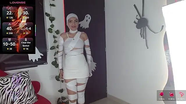 Carolaine69  online show from 29, 10, 2025