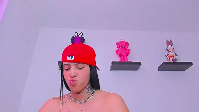 Gangster Girl online show from 5, 3, 2025