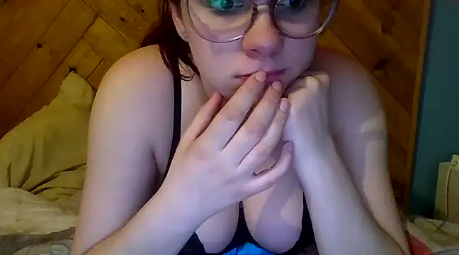 lacoquinne275 online show from 6, 3, 2025