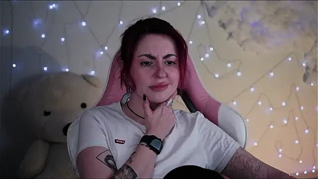 Snapshot of Lana__May chatting on 20, 12, 2024 Lana May online show from 20, 12, 2024