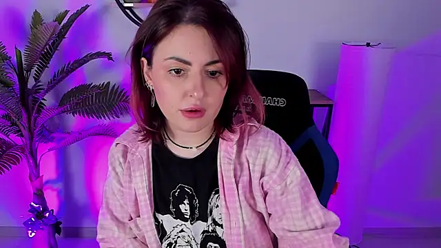 Snapshot of Lana__May chatting on 6, 3, 2025 Lana May online show from 6, 3, 2025