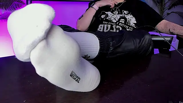 Snapshot of Lana__May chatting on 6, 3, 2025 Lana May online show from 6, 3, 2025