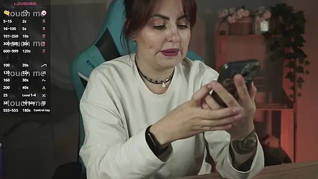 Snapshot of Lana__May chatting on 10, 9, 2025 Lana May online show from 10, 9, 2025